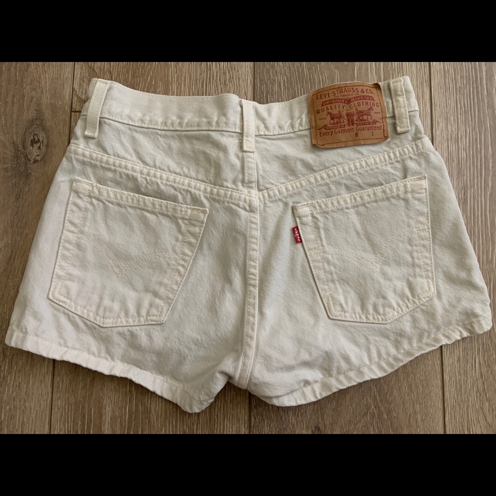 Levi’s shorts
